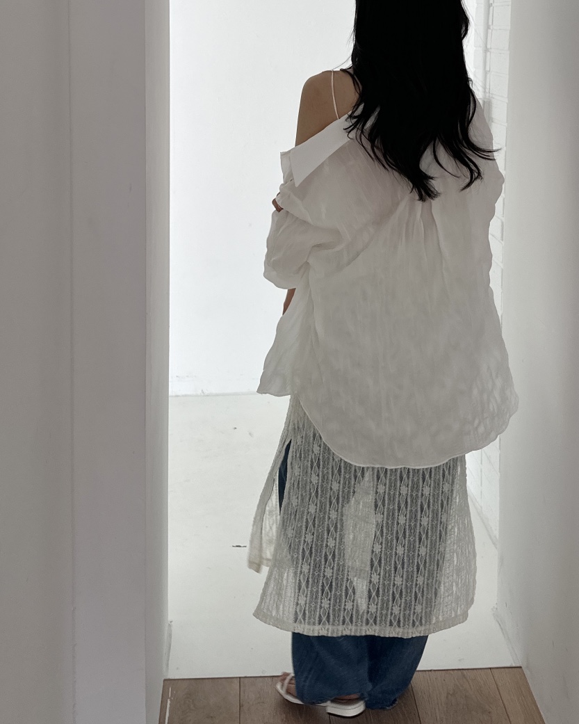 HOWDY東大門直郵女士新品真品職業熱賣推薦人氣25春夏襯衫蕾絲衫howdy襯衫/蕾絲衫