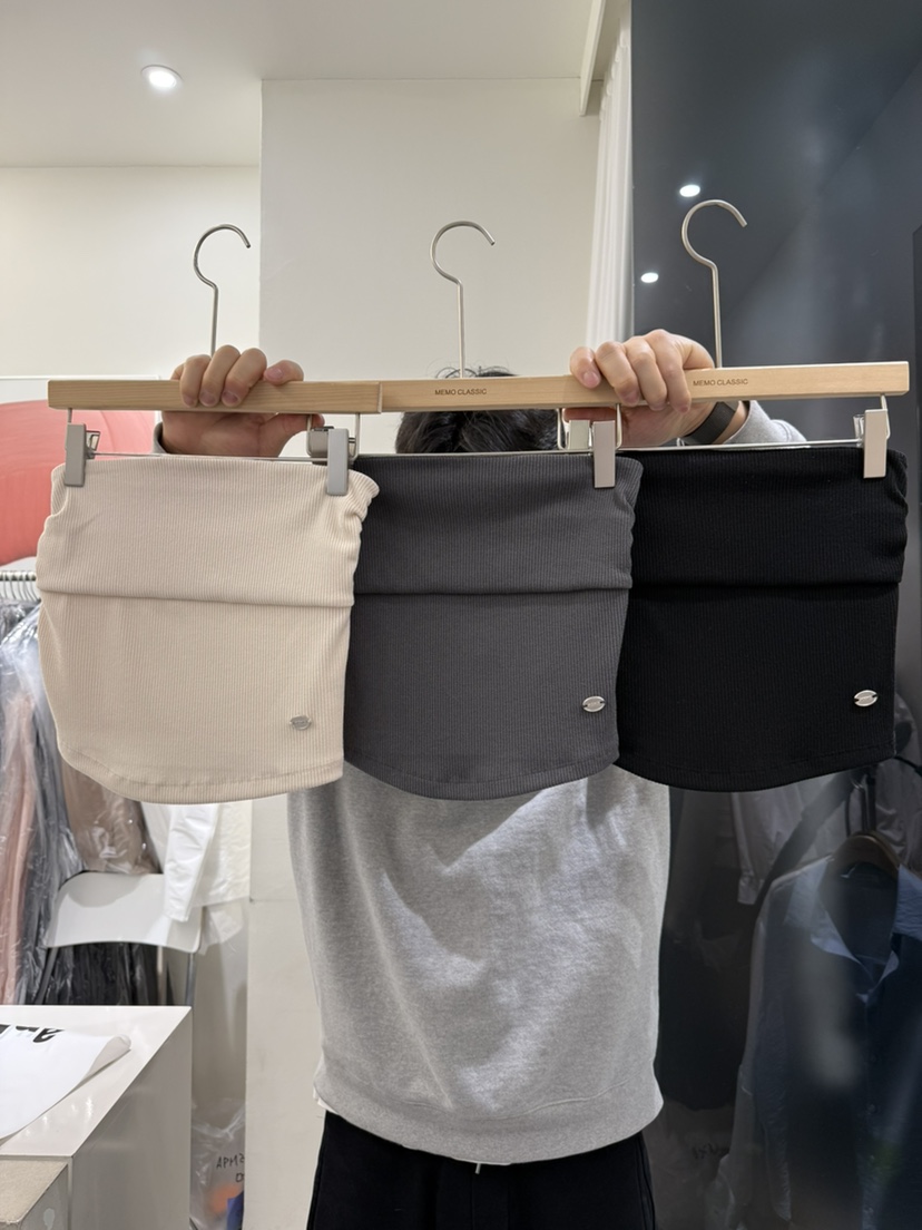 MEMO CLASSIC東大門代購女裝新品推薦人氣職業25春夏吊帶背心MEMO CLASSIC吊帶/背心