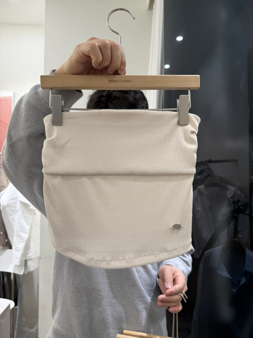 MEMO CLASSIC東大門代購女裝新品推薦人氣職業25春夏吊帶背心MEMO CLASSIC吊帶/背心圖色1