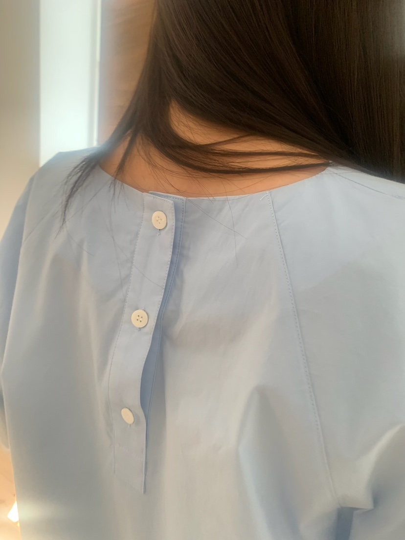 BLEECKER東大門實拍女裝新款真品熱賣25春夏人氣襯衫蕾絲衫BLEECKER襯衫/蕾絲衫