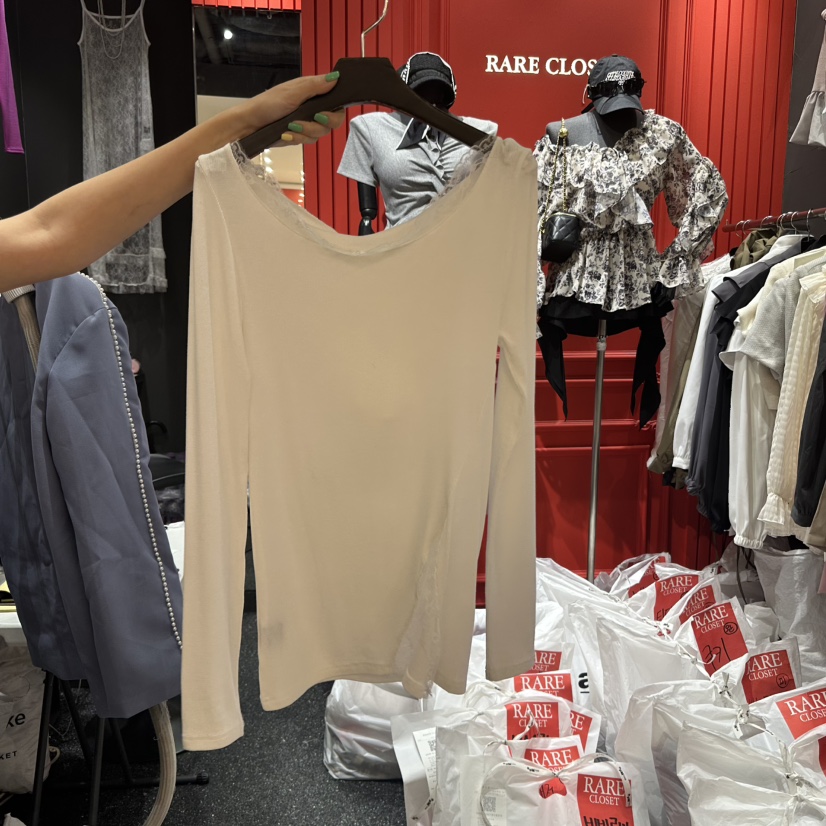 RARE CLOSET東大門代購女裝新款熱賣真品人氣長袖T恤兜帽蕾絲RARE CLOSET長袖T恤圖色2