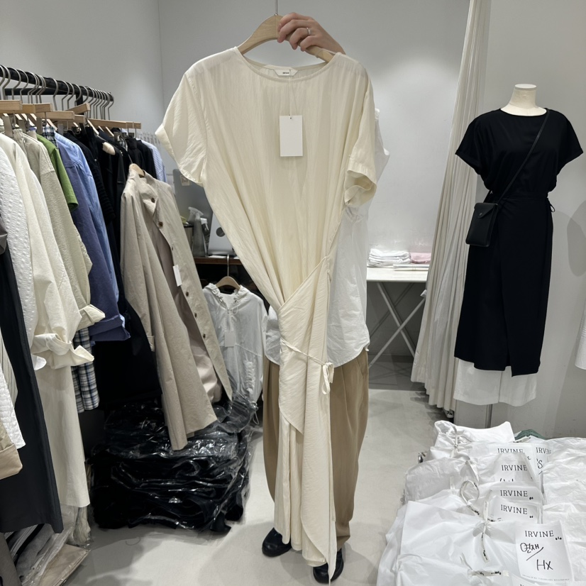 IRVINE東大門代購女裝新品真品職業25春夏熱賣人氣連衣裙含包IRVINE連衣裙圖色2