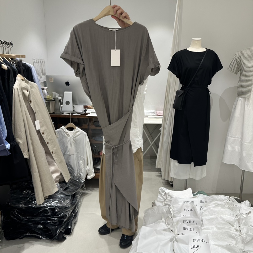 IRVINE東大門代購女裝新品真品職業25春夏熱賣人氣連衣裙含包IRVINE連衣裙圖色3