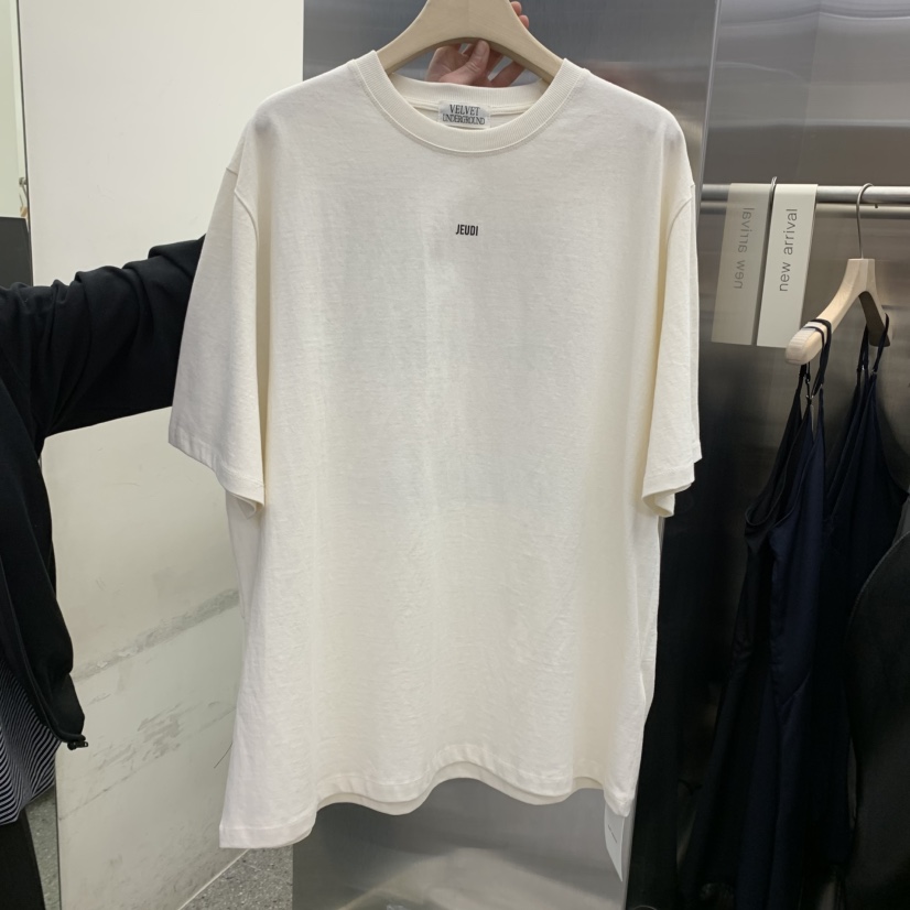 VELVET UNDERGROUND韓國直郵女裝新品休閑真品25春夏人氣T恤VELVET UNDERGROUNDT恤圖色2