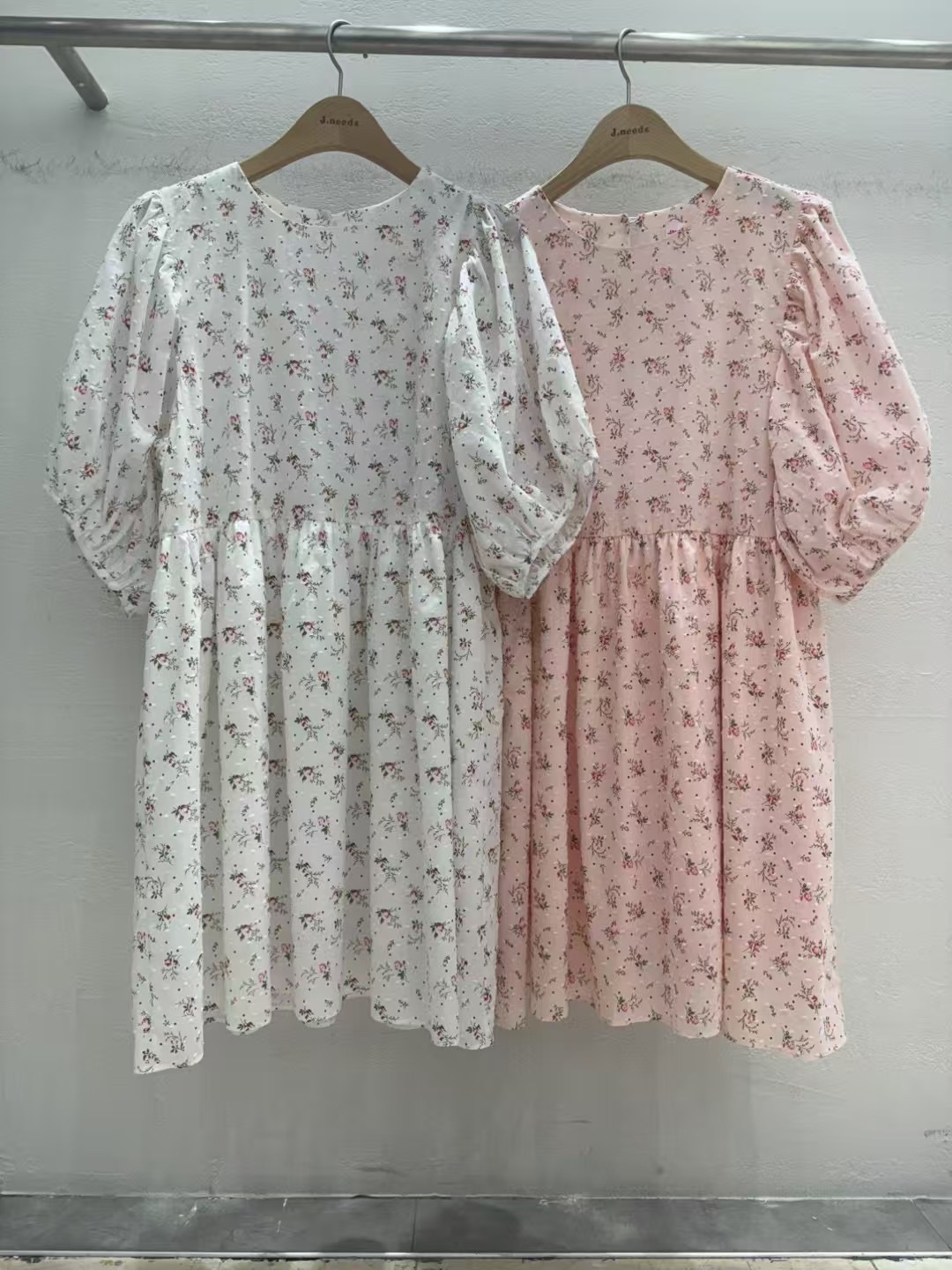 J.needs直郵韓國代購㊣女裝新品熱賣休閑推薦時尚25春夏連衣裙J.needs連衣裙圖色2左二色