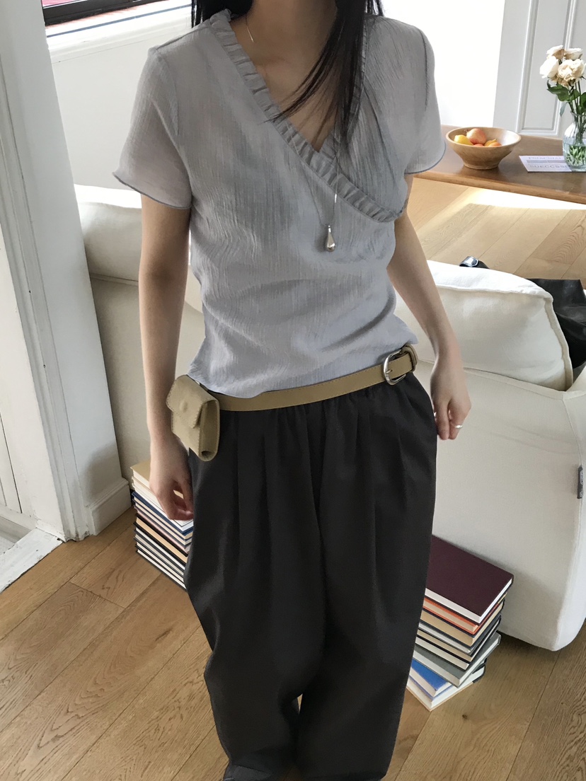 ESCHER東大門實拍女裝新品真品熱賣休閑推薦25春夏襯衫蕾絲衫ESCHER襯衫/蕾絲衫
