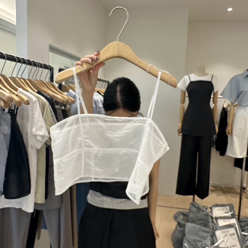 OVU韓國直郵㊣女裝新款25春夏人氣推薦熱賣時尚吊帶背心緊身OVU吊帶/背心圖色1