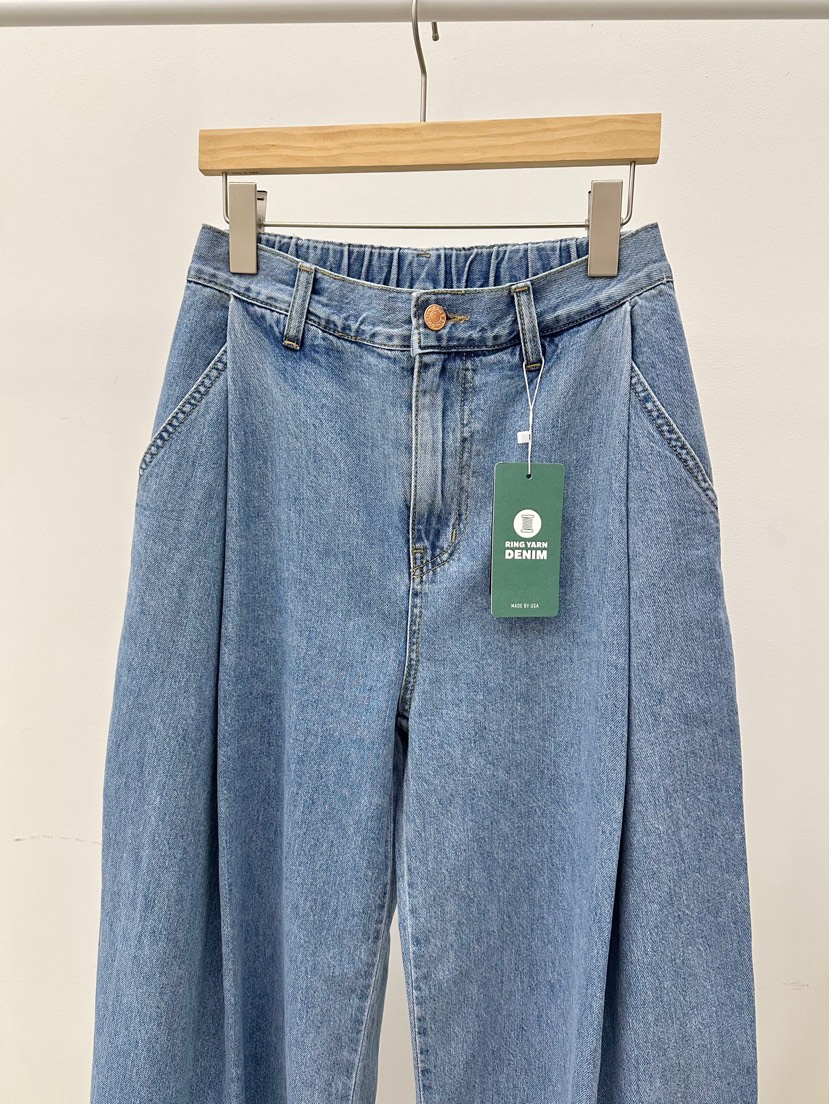 BUT韓國直郵㊣女裝新品人氣休閑推薦職業熱賣牛仔褲寬松牛仔button牛仔褲