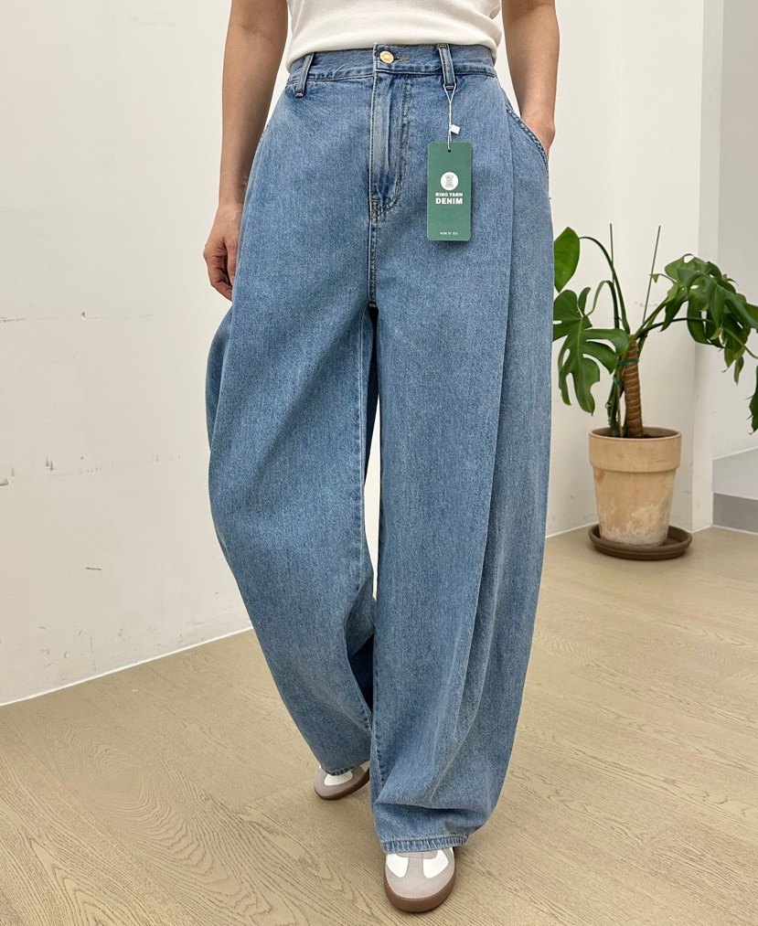 BUT韓國直郵㊣女裝新品人氣休閑推薦職業熱賣牛仔褲寬松牛仔button牛仔褲