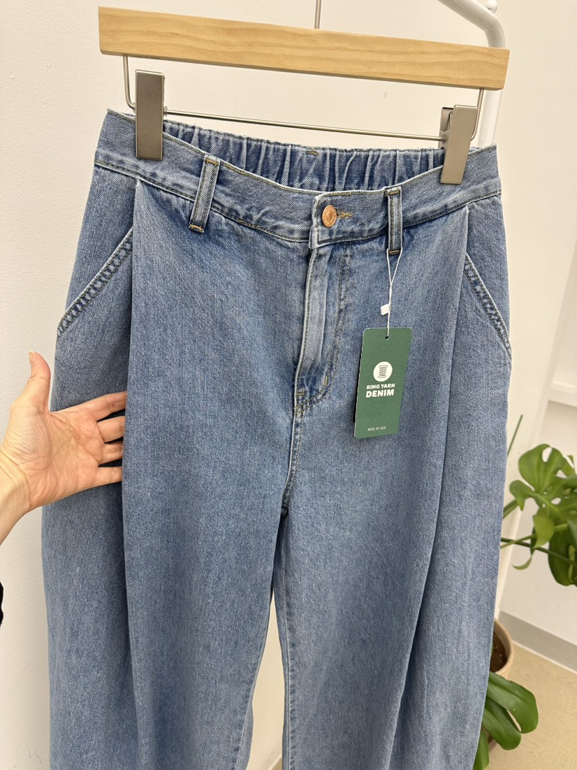 BUT韓國直郵㊣女裝新品人氣休閑推薦職業熱賣牛仔褲寬松牛仔button牛仔褲