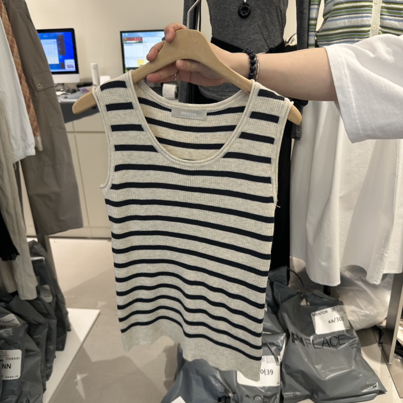 MENTOR韓國直郵㊣東大門實拍女裝新款熱賣推薦職業吊帶背心MENTOR吊帶/背心圖色2