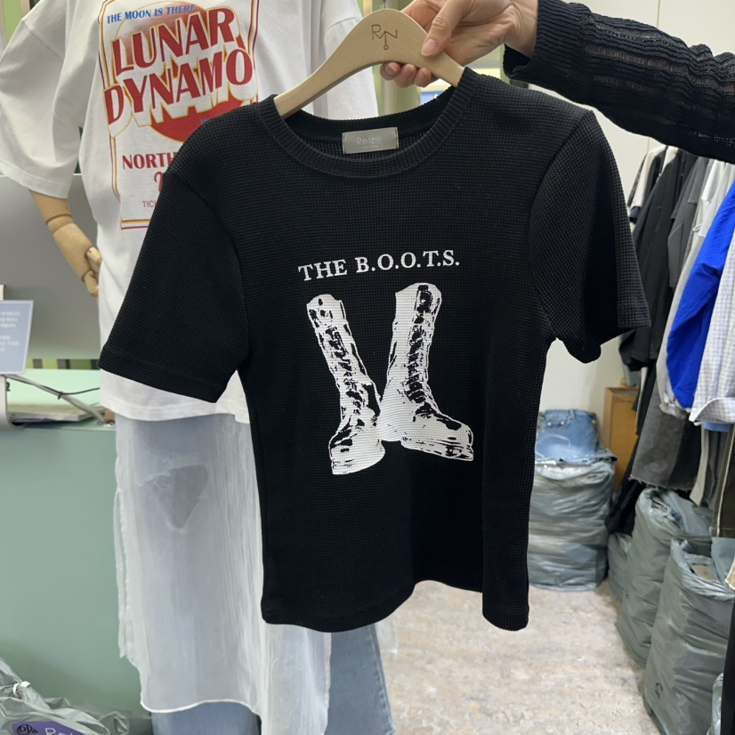 REIZ韓國直郵㊣東大門實拍女裝新款休閑人氣職業時尚熱賣T恤REIZT恤圖色2