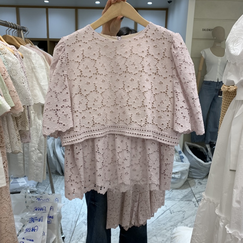 A韓國直郵㊣女裝新品休閑推薦時尚25春夏職業熱賣襯衫蕾絲衫A STORE襯衫/蕾絲衫圖色2