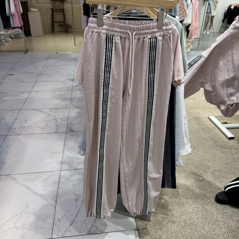 VIRUS韓國直郵㊣東大門實拍女裝新品熱賣25春夏休閑褲連帽衫VIRUS休閑褲圖色2
