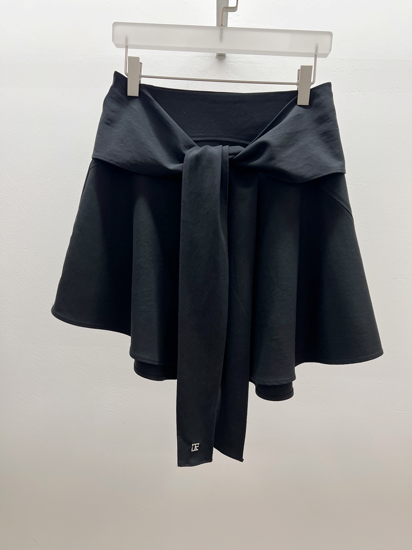 WEARABLE-L韓國直郵㊣女裝新品人氣25春夏熱賣時尚職業短裙WEARABLE短裙圖色2