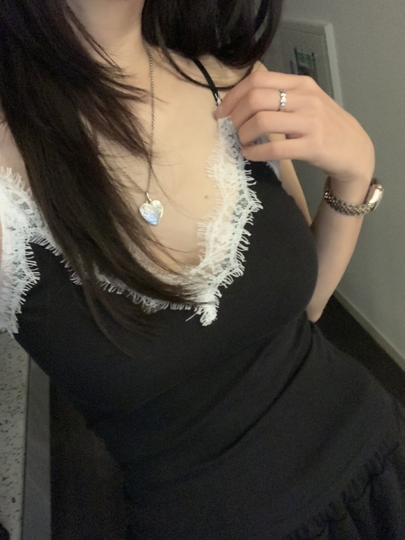 BADCALM直郵韓國代購㊣女裝新品人氣職業熱賣25春夏吊帶背心BADCALM吊帶/背心