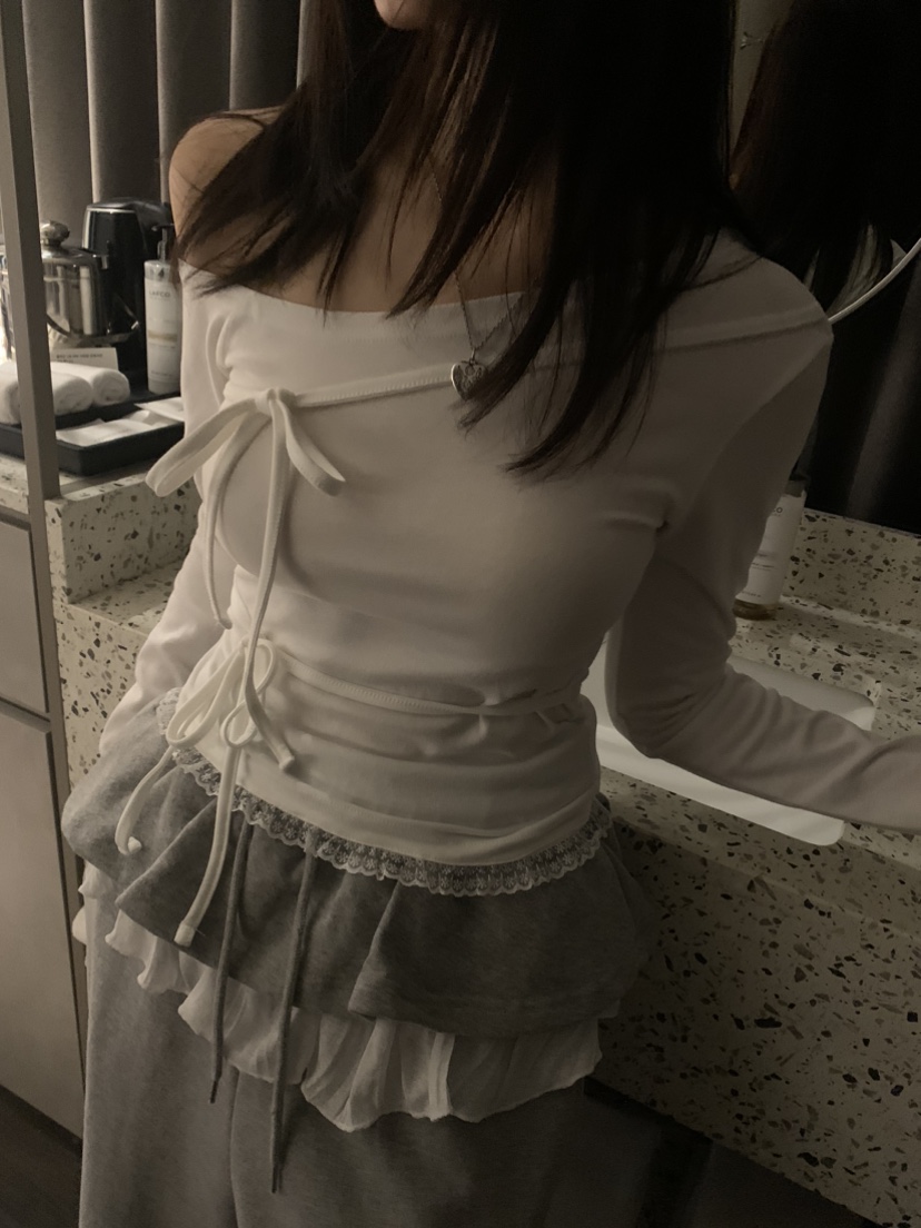 BADCALM韓國直郵㊣東大門實拍女裝新款時尚休閑長袖T恤蝴蝶結BADCALM長袖T恤