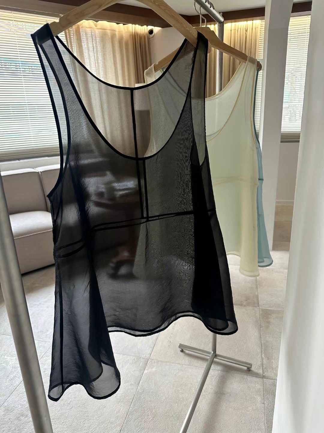 DRESS U韓國直郵㊣女裝新款25春夏職業熱賣時尚連衣裙透明DRESS U連衣裙