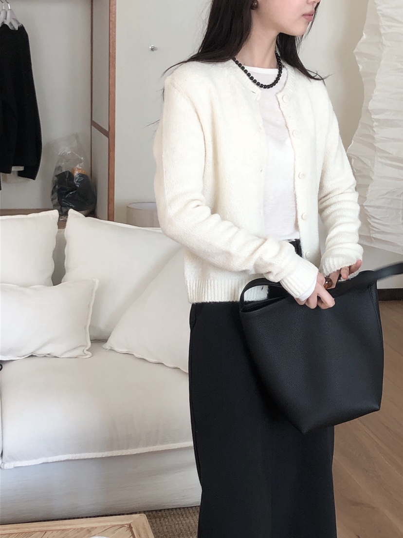 LE BUTTER韓國直郵㊣東大門實拍女裝新款25春夏針織衫羊駝LE BUTTER針織衫