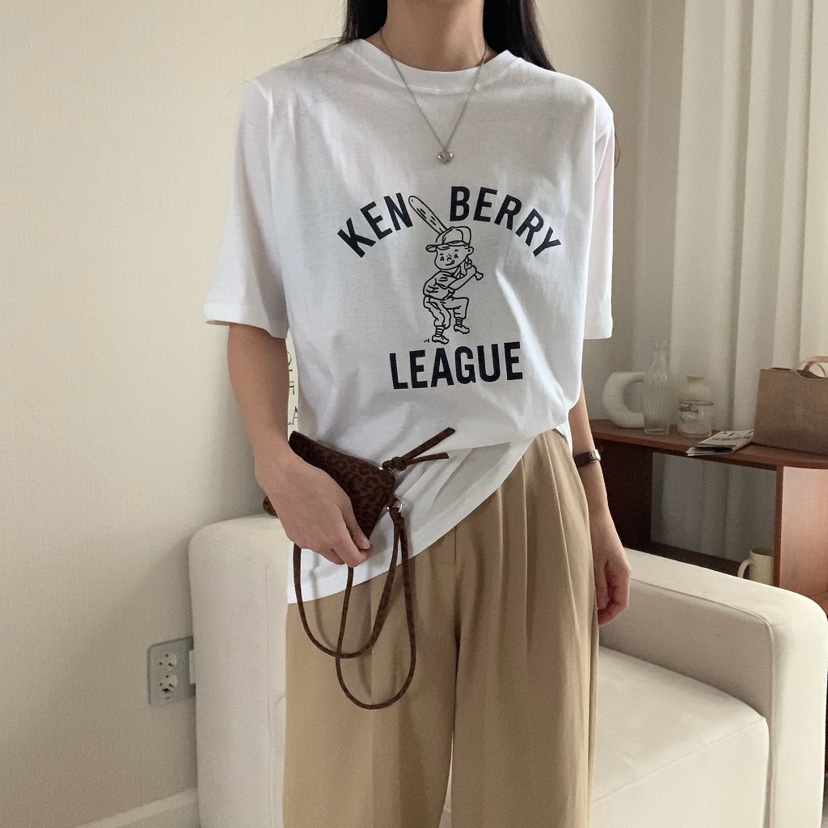 HELLO JINI韓國㊣直郵東大門代購女裝新品熱賣休閑推薦T恤HELLO JINIT恤
