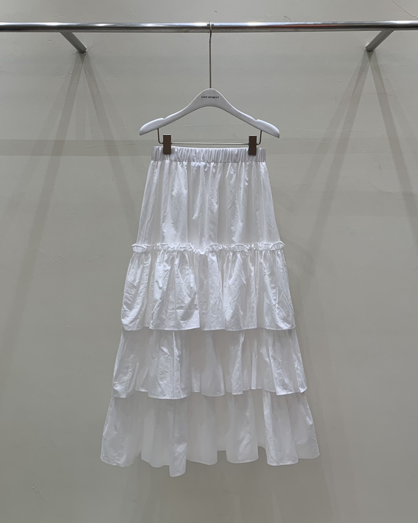 LOVE MOMENT直郵韓國代購㊣女裝新品推薦熱賣25春夏休閑長裙LOVE MOMENT長裙