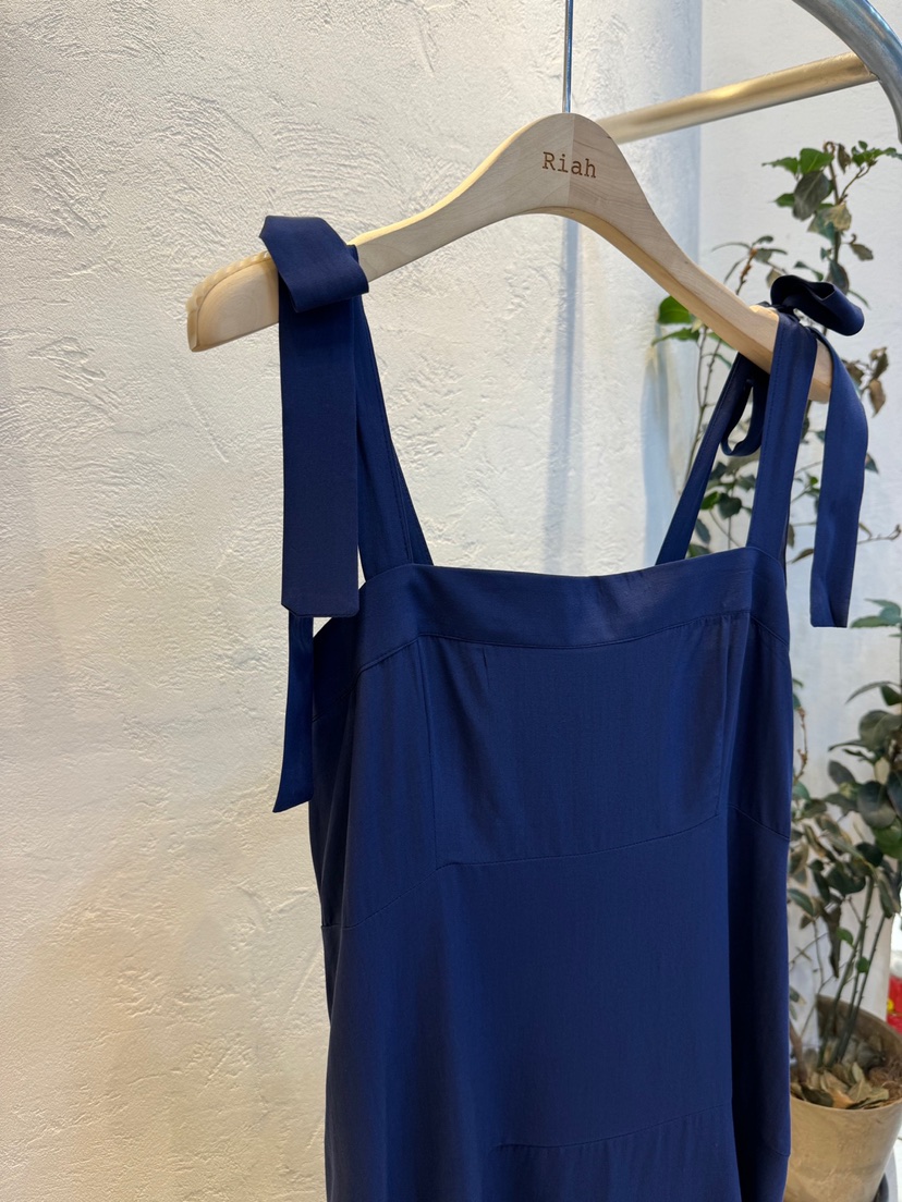 RIAH韓國㊣直郵東大門代購女裝新品熱賣連衣裙蝴蝶結打折長款RIAH連衣裙