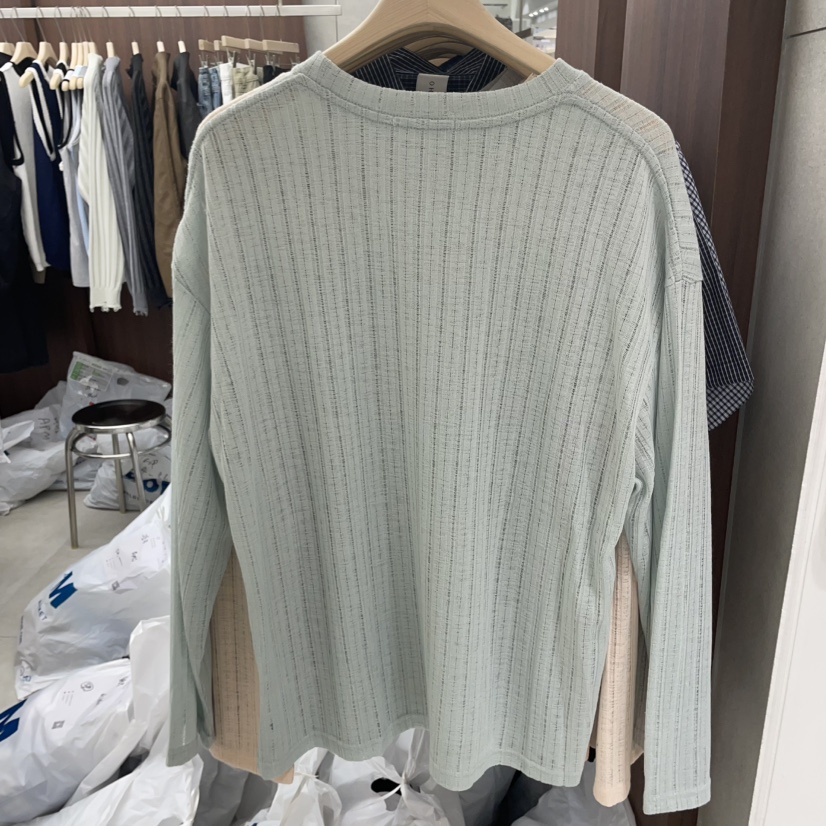OHNIW東大門代購女裝新款時尚人氣休閑真品推薦25春夏職業T恤OHNIW-男裝T恤