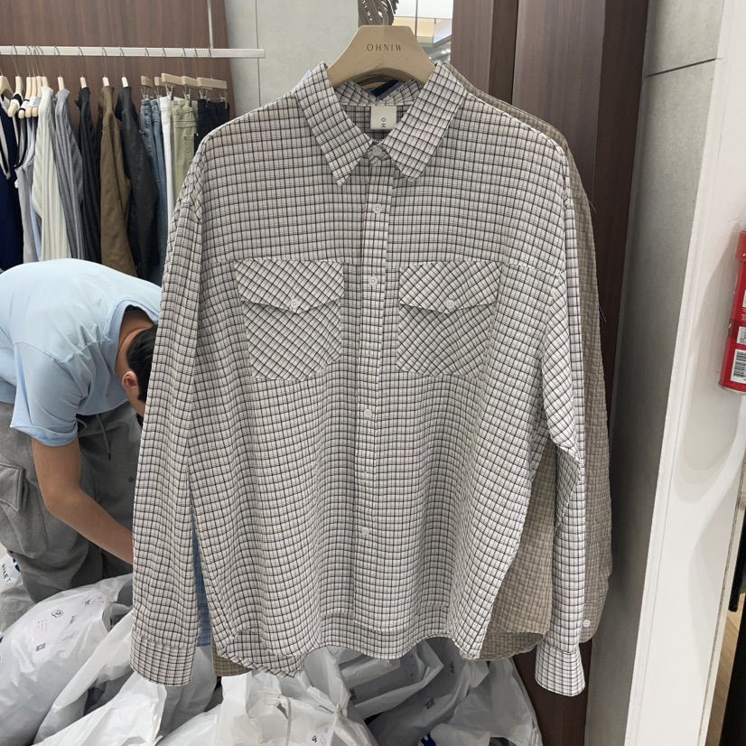 OHNIW東大門直郵女裝新品時尚推薦真品人氣25春夏襯衫蕾絲衫OHNIW-男裝襯衫/蕾絲衫