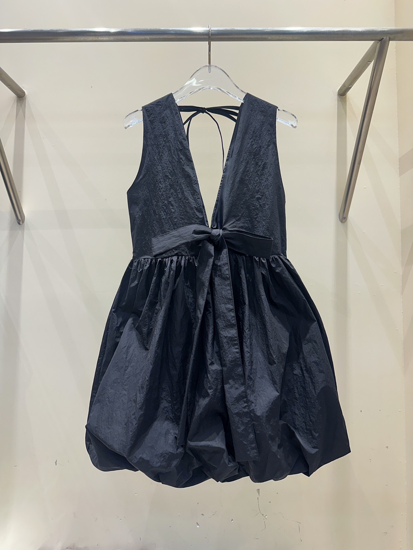 81 MARKET-L韓國代購女士新品推薦熱賣職業25春夏時尚連衣裙81 MARKET-L連衣裙