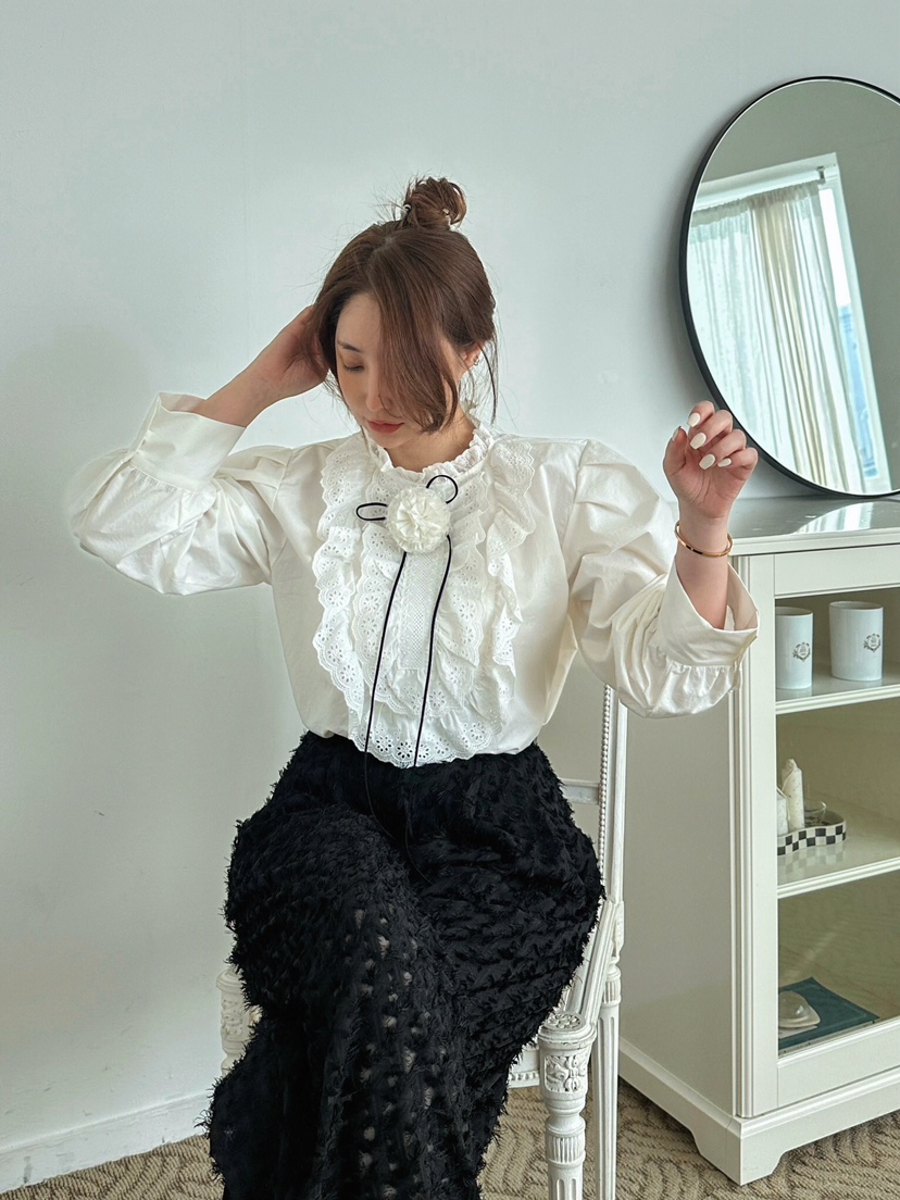 81 MARKET-L韓國直郵女裝新品真品25春夏職業時尚襯衫蕾絲衫81 MARKET-L襯衫/蕾絲衫