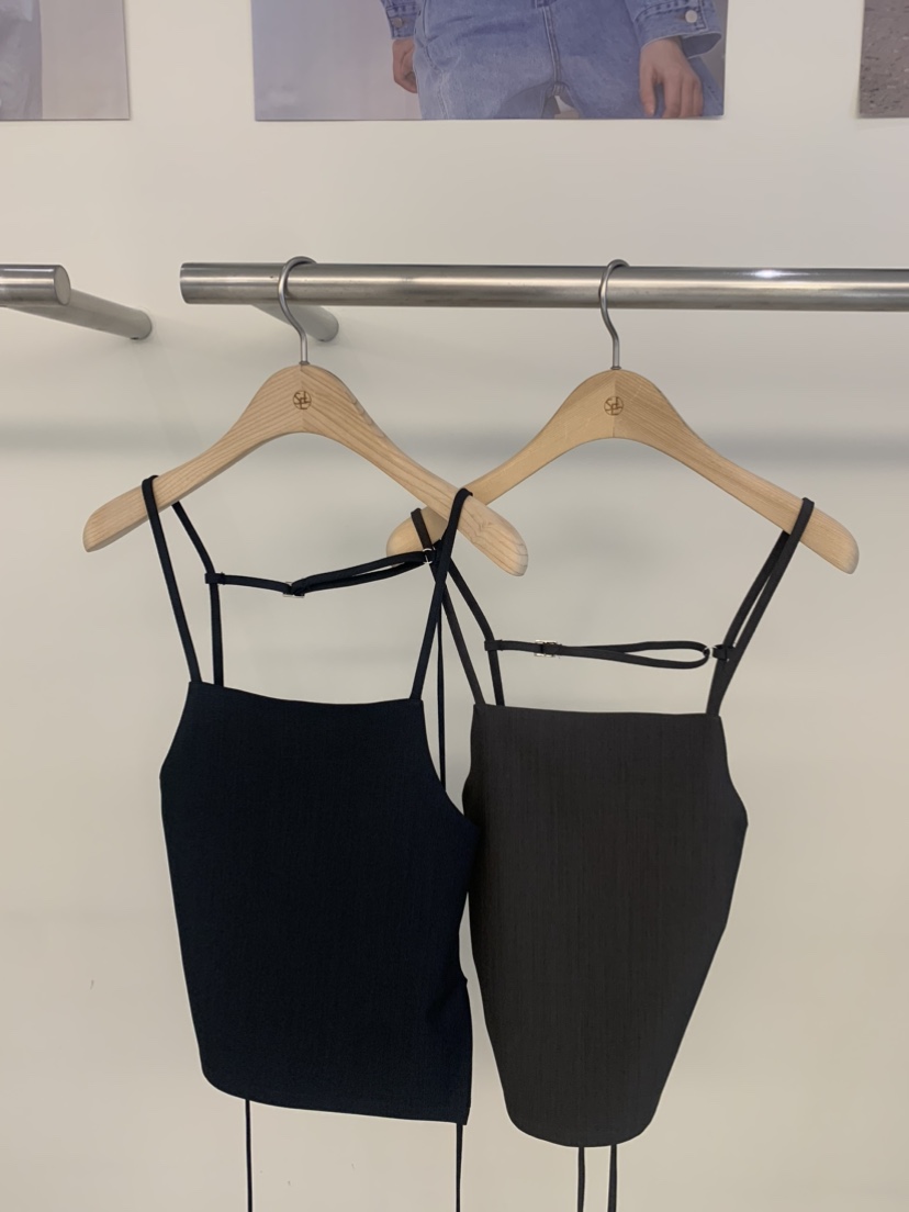 SELECT MARKET東大門代購女裝新品推薦職業真品熱賣吊帶背心SELECT MARKET吊帶/背心