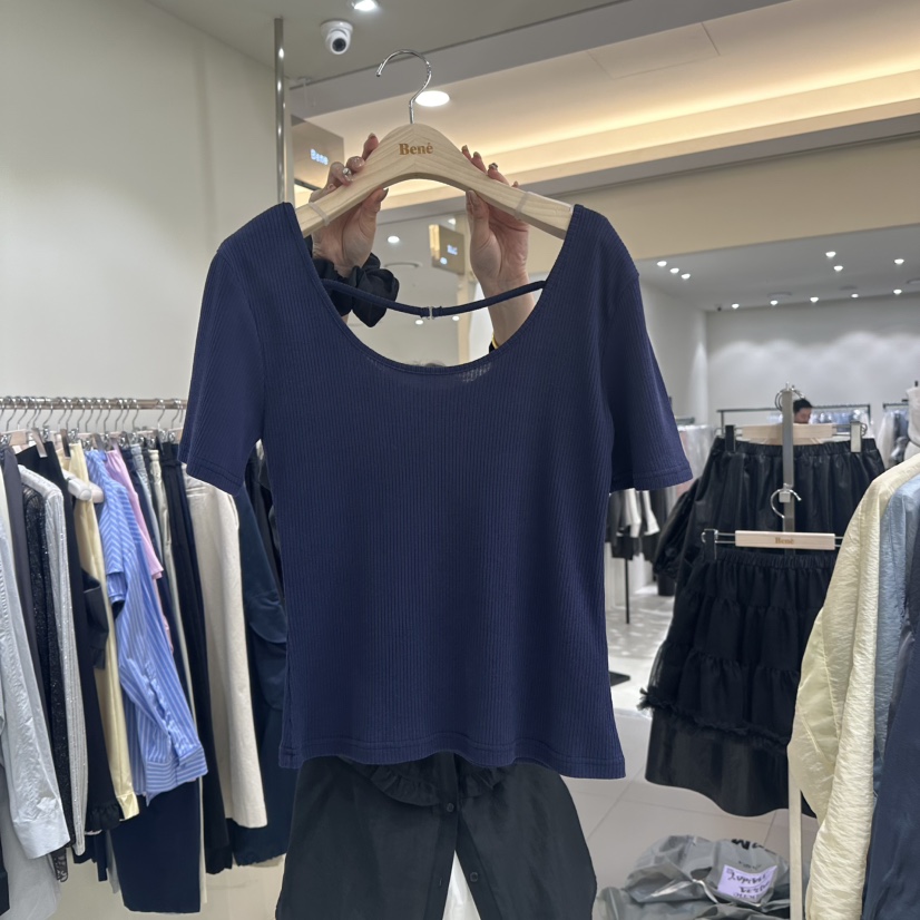 BENE韓國代購女士新品人氣時尚職業真品休閑熱賣25春夏推薦T恤BENET恤圖色3