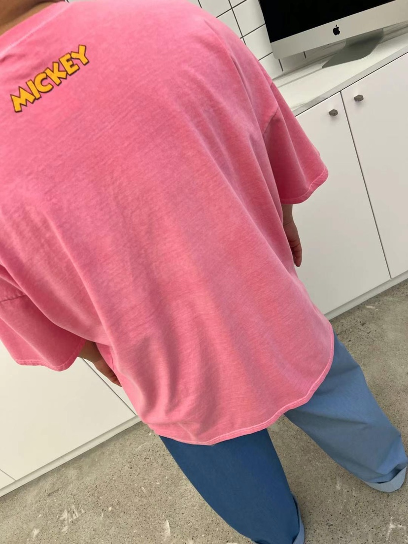 KKUKKU東大門代購女裝新款職業推薦真品25春夏時尚人氣熱賣T恤KKUKKU-男裝T恤