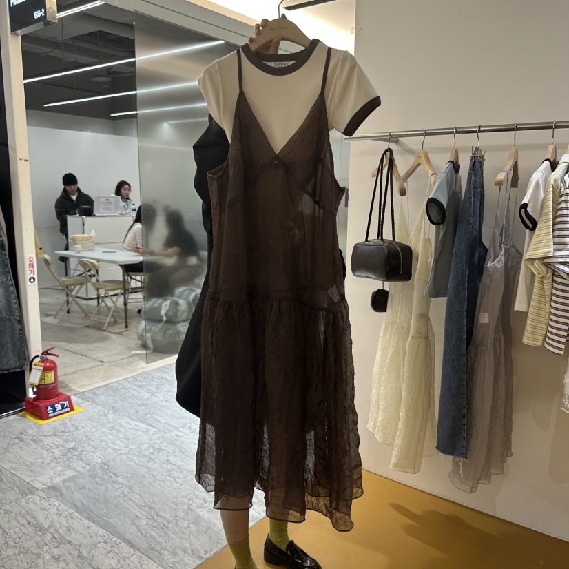 DE VENTI東大門直郵女裝新品時尚25春夏真品連衣裙不含內搭DE VENTI連衣裙圖色3