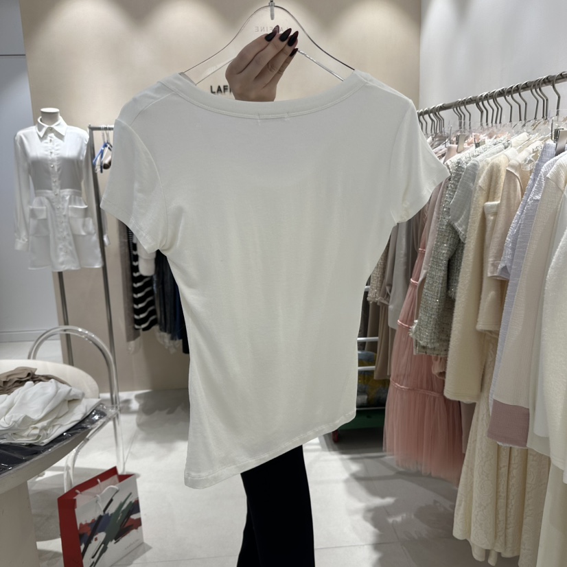 LAFFINE-P東大門直郵女士新品真品職業熱賣人氣休閑時尚T恤LAFFINE-PT恤
