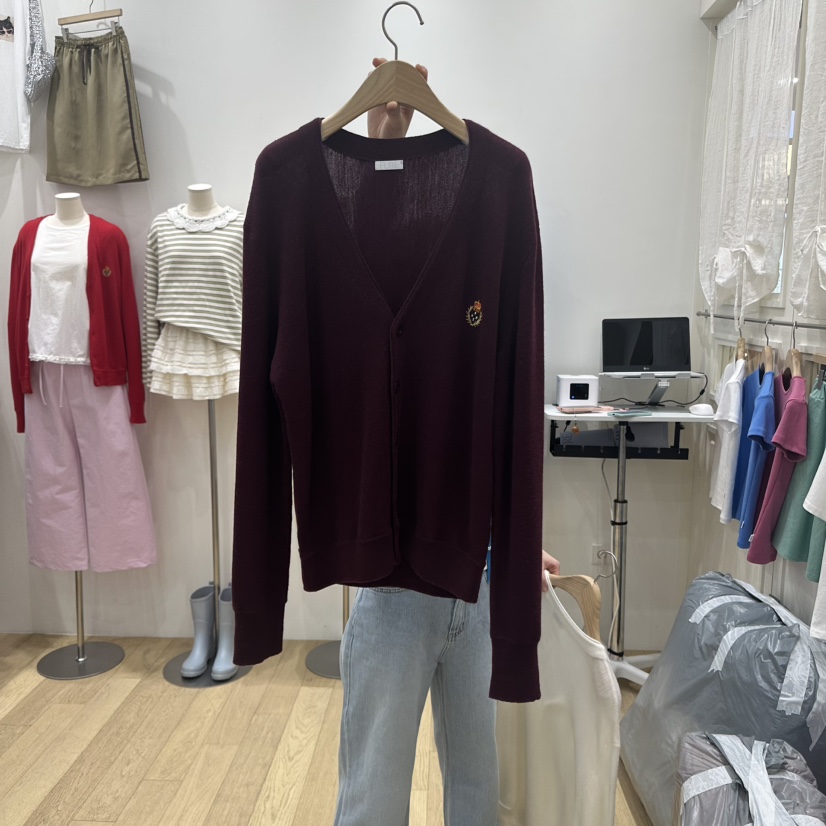 FURE東大門直郵女士新品職業人氣25春夏推薦時尚針織衫刺繡FURE針織衫圖色4