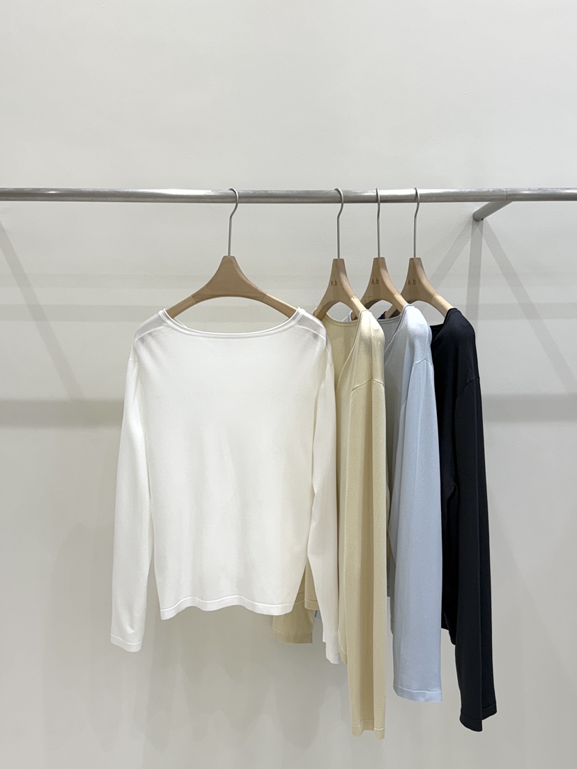 AUTUMN BEIGE PLUS韓國代購女士新品25春夏推薦人氣長袖T恤A.b/AUTUMN BEIGE-無長袖T恤