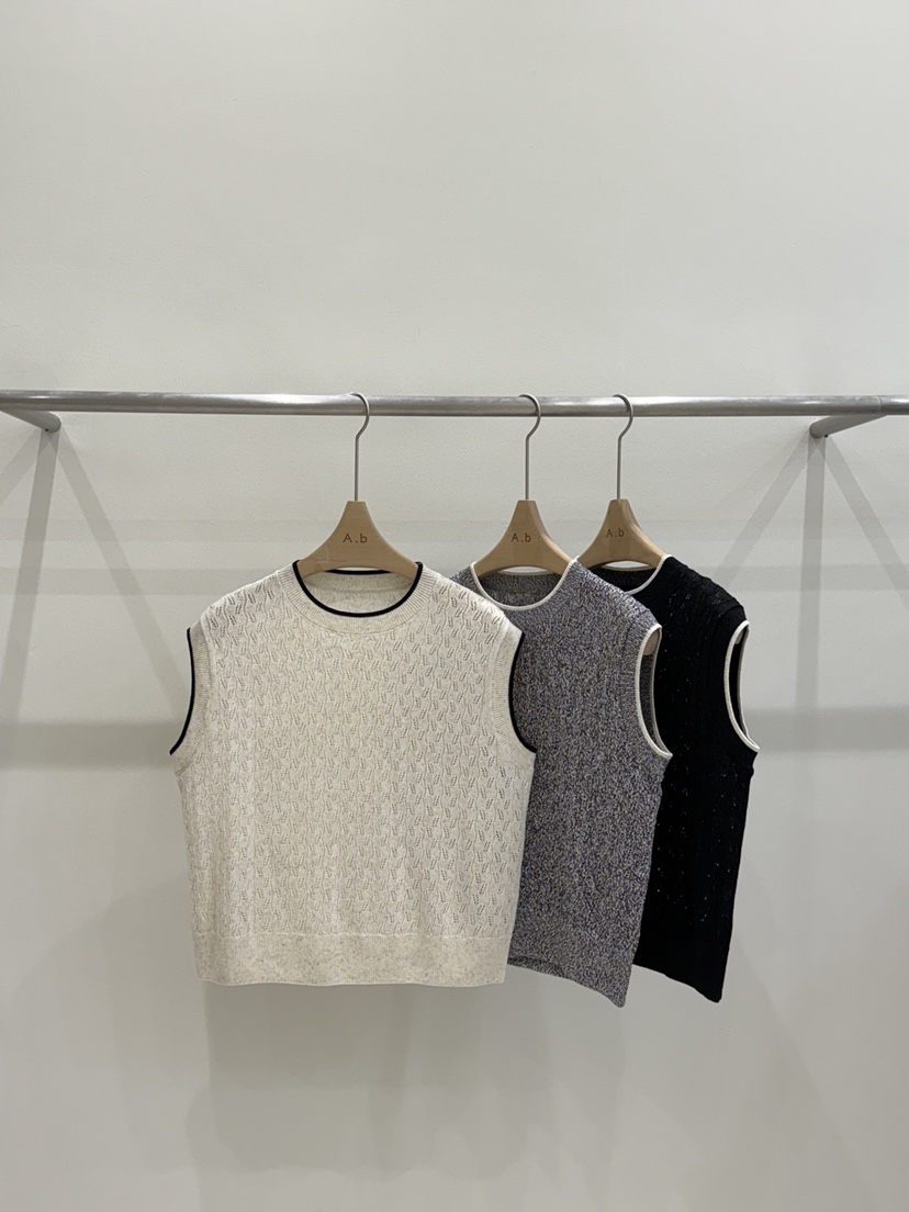 AUTUMN BEIGE PLUS東大門實拍女裝新款休閑職業人氣吊帶背心A.b/AUTUMN BEIGE-無吊帶/背心