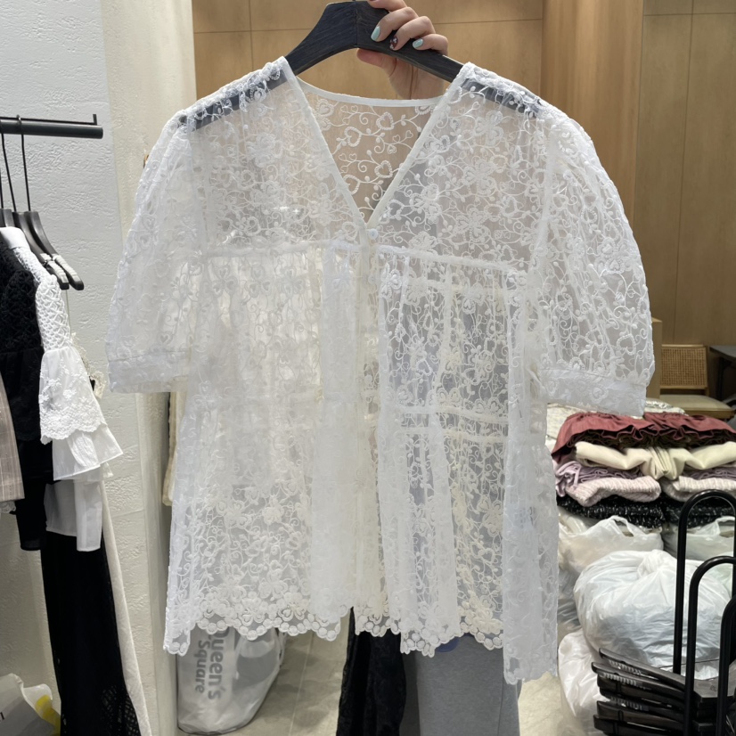 TRIPLE SEVEN韓國直郵女裝新品熱賣休閑時尚25春夏襯衫蕾絲衫TRIPLE SEVEN襯衫/蕾絲衫圖色1