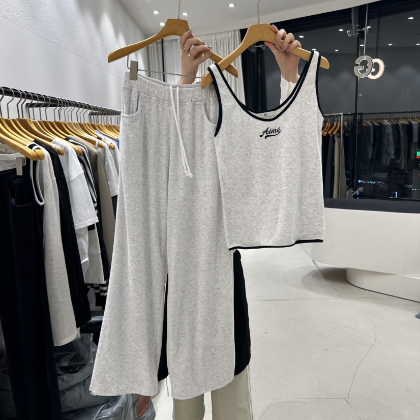 TREND SELLER/G東大門代購女裝新款職業熱賣時尚套裝毛圈布G/TREND SELLER套裝