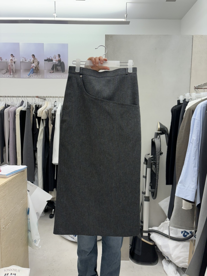 LONDON FLAT東大門實拍女裝新款熱賣25春夏真品人氣休閑長裙LONDON FLAT長裙圖色1