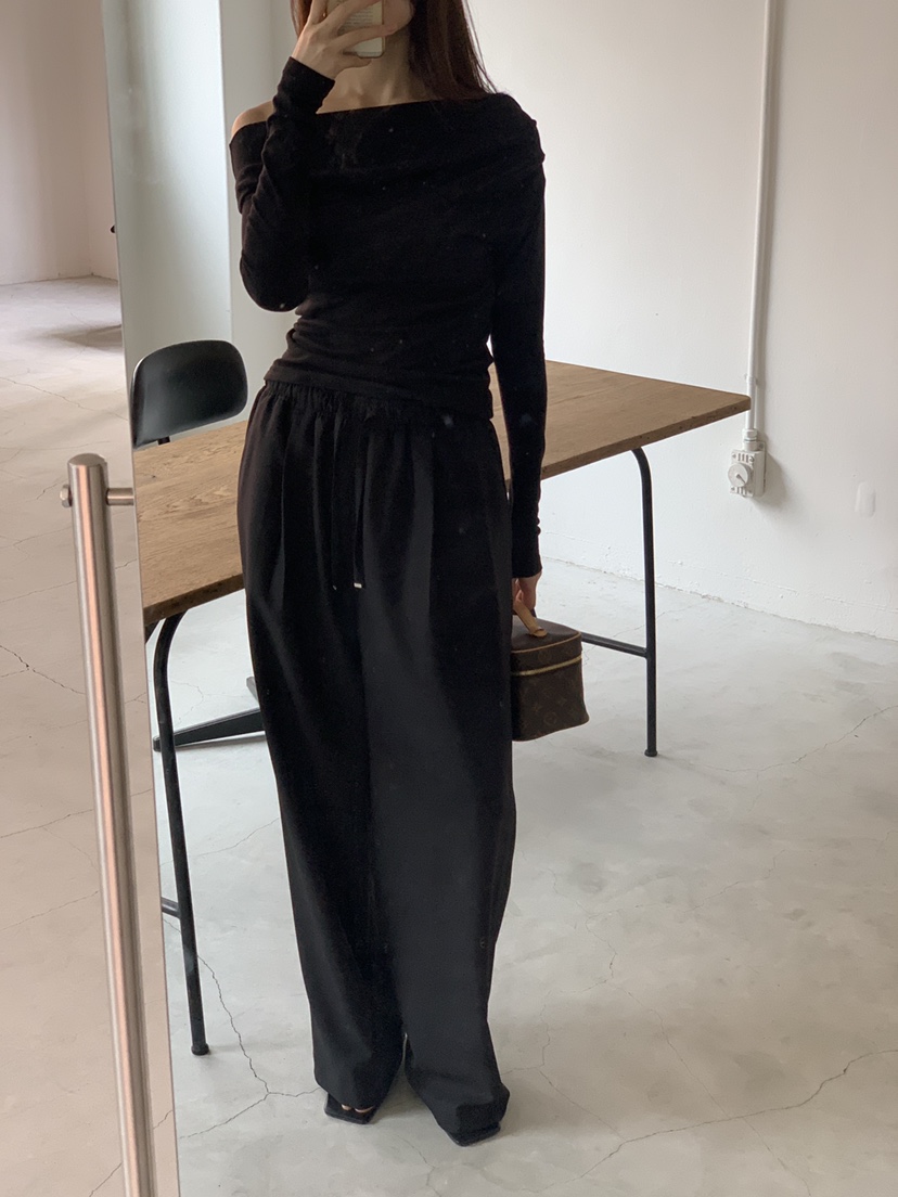 LOGARDEN東大門代購女裝新品人氣時尚推薦職業熱賣25春夏長袖T恤LO GARDEN長袖T恤