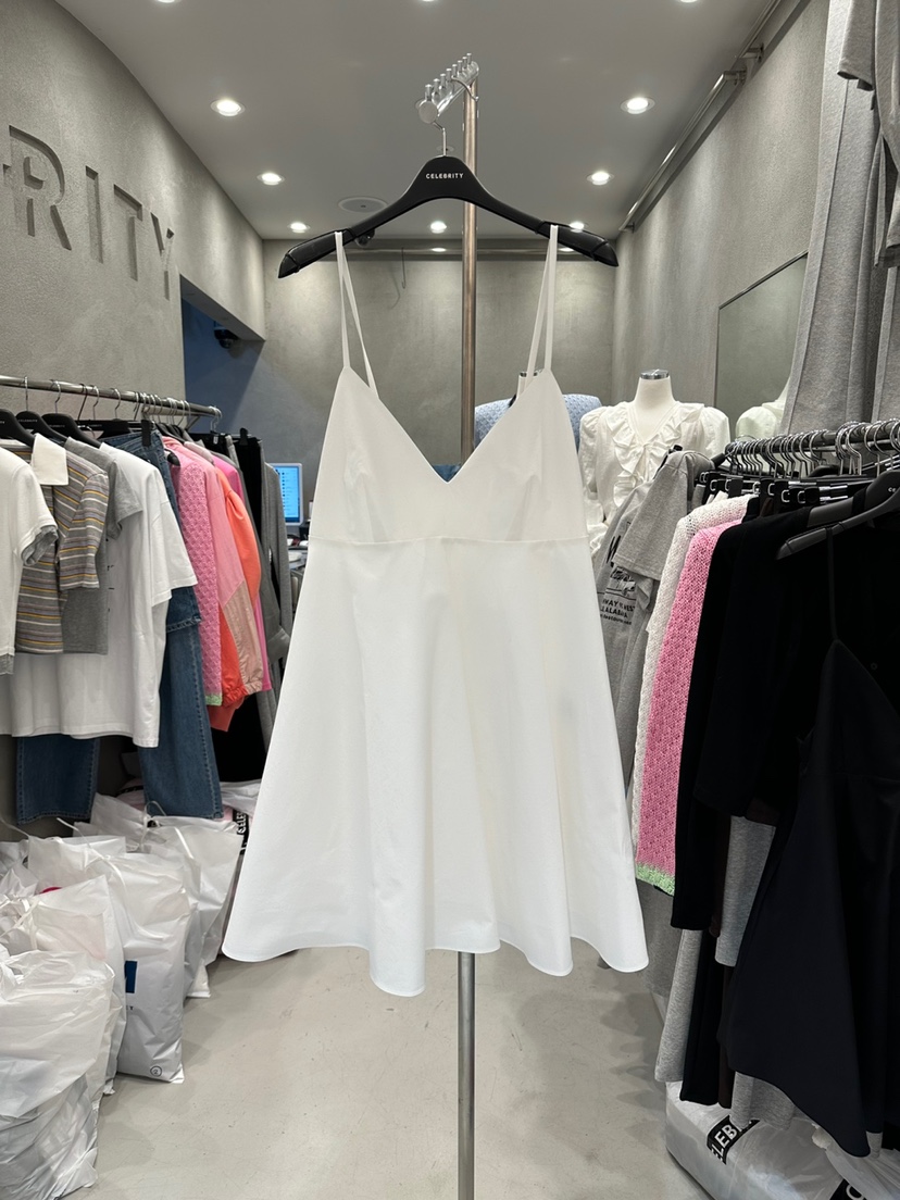 CELEBRITY-A韓國代購女裝新品25春夏真品職業推薦休閑連衣裙CELEBRITY-A連衣裙