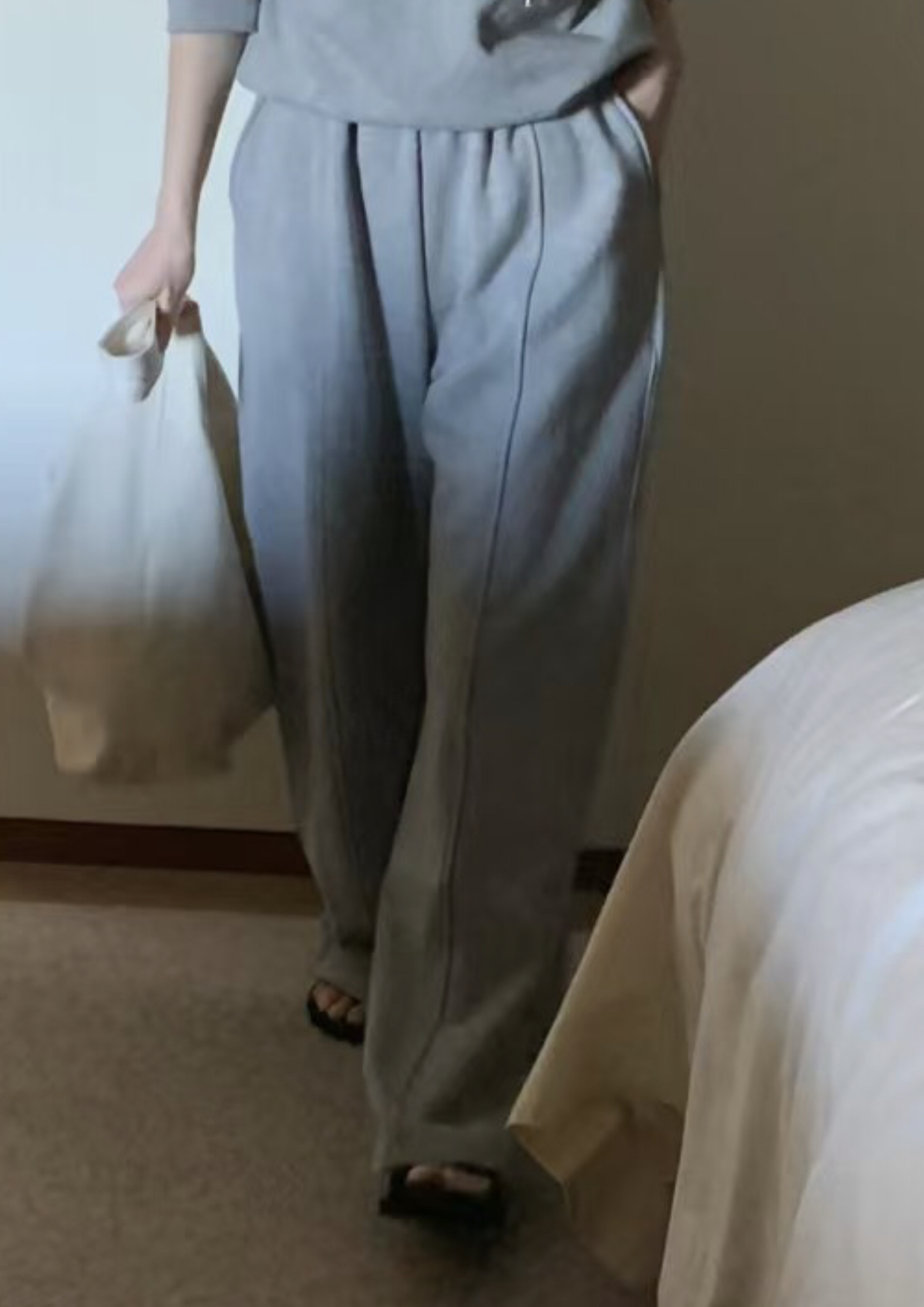MOOD BEIGE東大門直郵女裝新款時尚推薦熱賣真品25春夏休閑褲MOOD BEIGE休閑褲圖色2