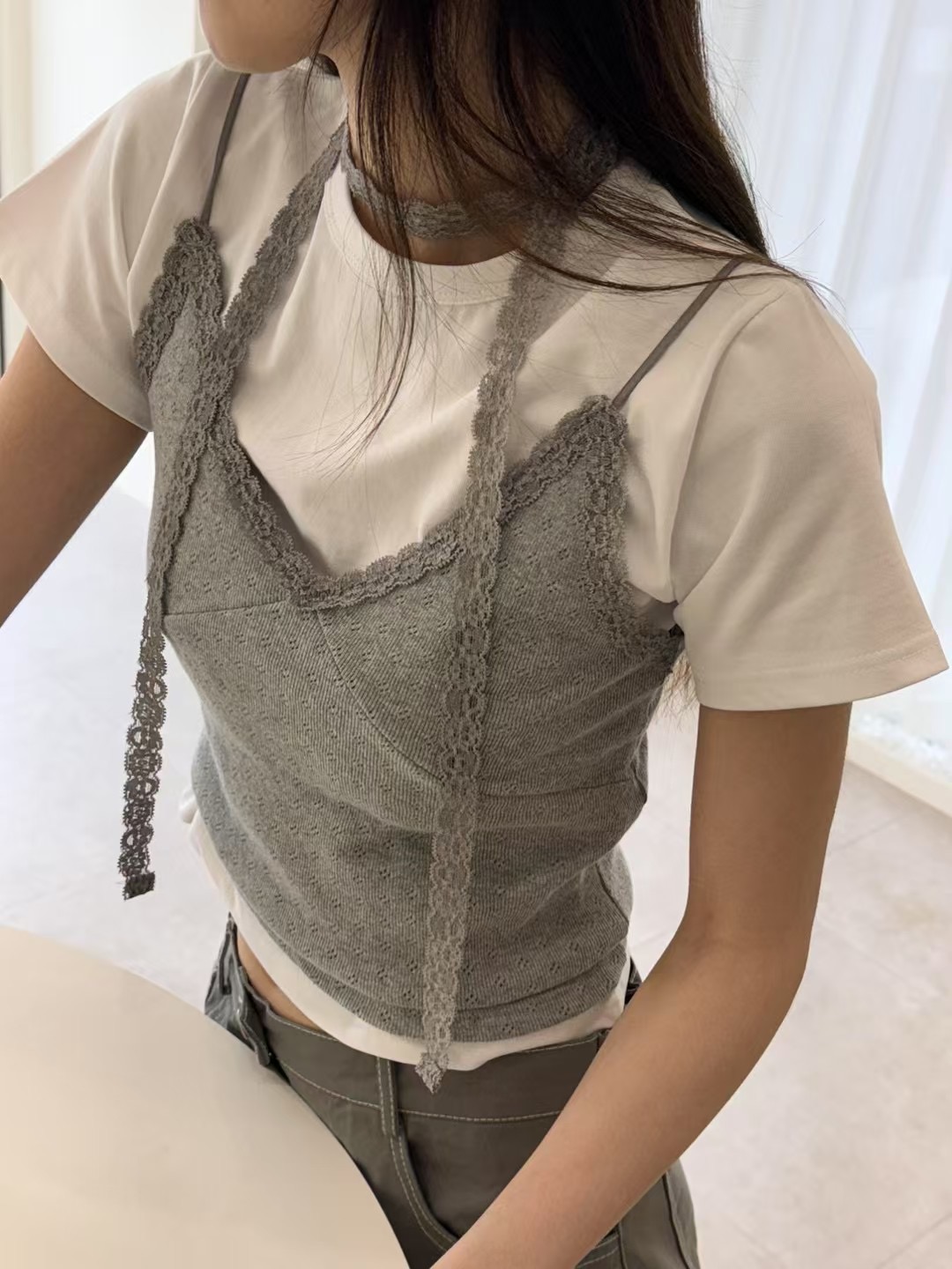 LEREVE-OT東大門直郵女裝新款推薦時尚25春夏吊帶背心含脖帶LEREVE吊帶/背心圖色2