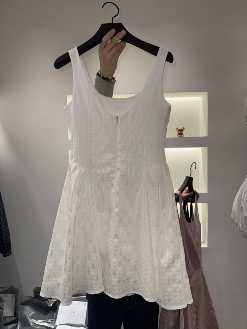NOCTURNAL VIBE韓國代購女裝新品25春夏職業休閑熱賣連衣裙NOCTURNAL VIBE連衣裙