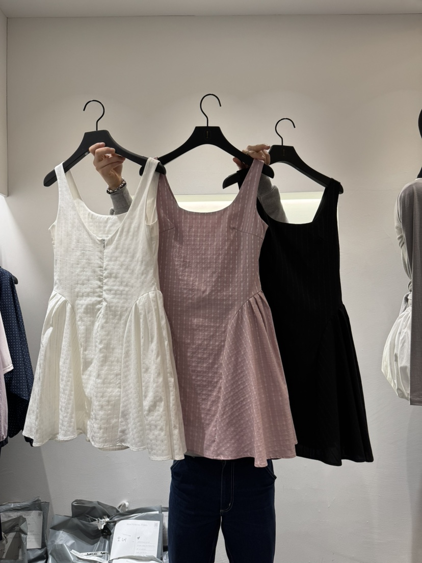 NOCTURNAL VIBE韓國代購女裝新品25春夏職業休閑熱賣連衣裙NOCTURNAL VIBE連衣裙