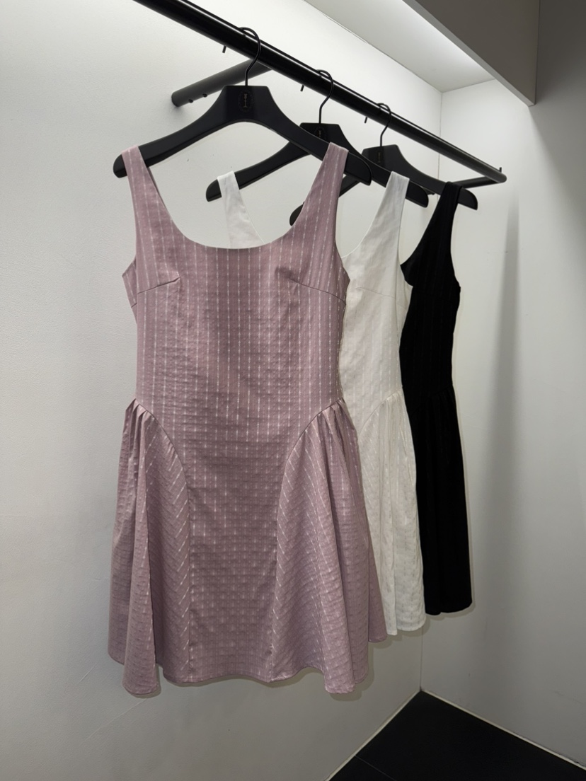 NOCTURNAL VIBE韓國代購女裝新品25春夏職業休閑熱賣連衣裙NOCTURNAL VIBE連衣裙