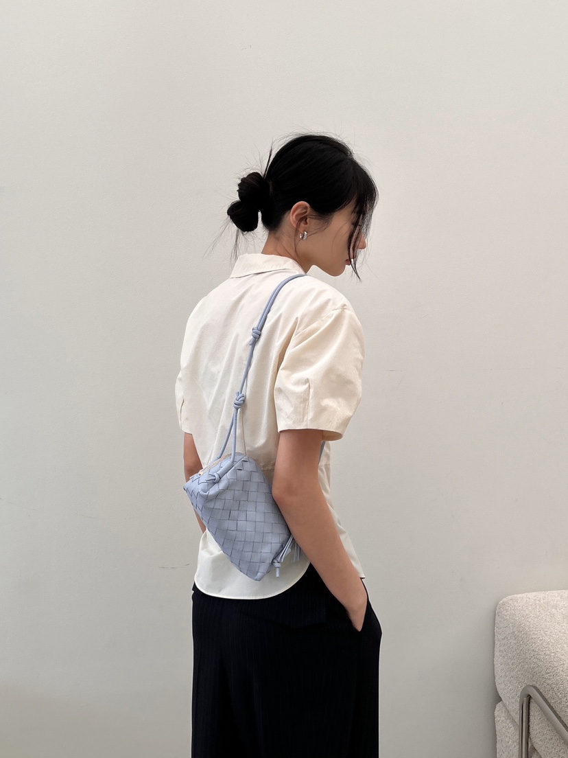 ME MO東大門代購女裝新款推薦休閑時尚人氣真品襯衫蕾絲衫ME MO襯衫/蕾絲衫