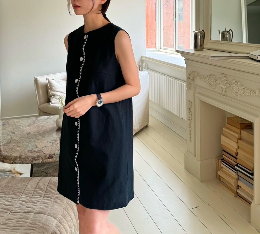 AWESOME-L東大門直郵女士新款時尚熱賣真品連衣裙手工刺繡AWESOME-L連衣裙
